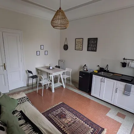 Giuliana32 Apartamento